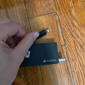 mophie PowerStation Keychain - Mini Portable Battery